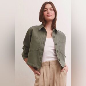 Z Supply  Green cropped Jacket Sz XS fits Sz S